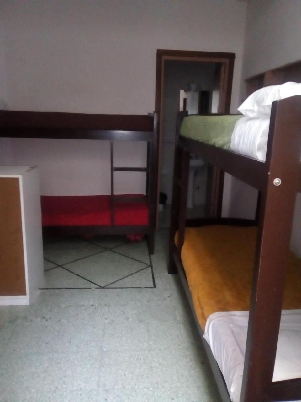 Hostel Urbano Mar del Plata Eksteriør bilde